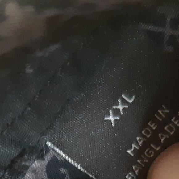 Mervyns Profile XXL black grey batique print cotton button up pocketed shirt - Picture 9 of 11